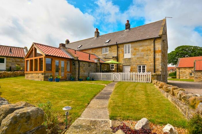 3 Bedroom Cottage For Sale In Ryeland Lane, Ellerby, Saltburn-By-The-Sea, TS13