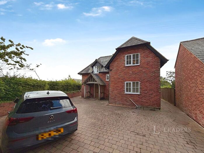 3 Bedroom Detached House To Rent In Lower Ashley Road, New Milton, BH25