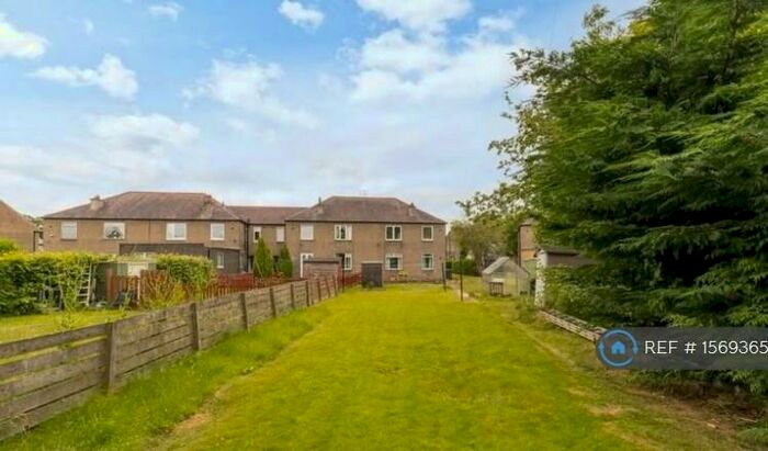 2 Bedroom Flat To Rent In Broomfield Crescent, Edinburgh, EH12