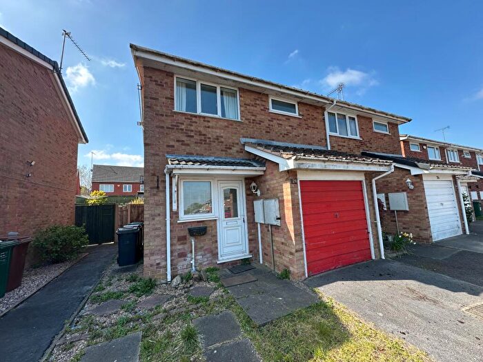 2 Bedroom Semi-Detached House For Sale In Kestrel Avenue, Woodville, Swadlincote, DE11