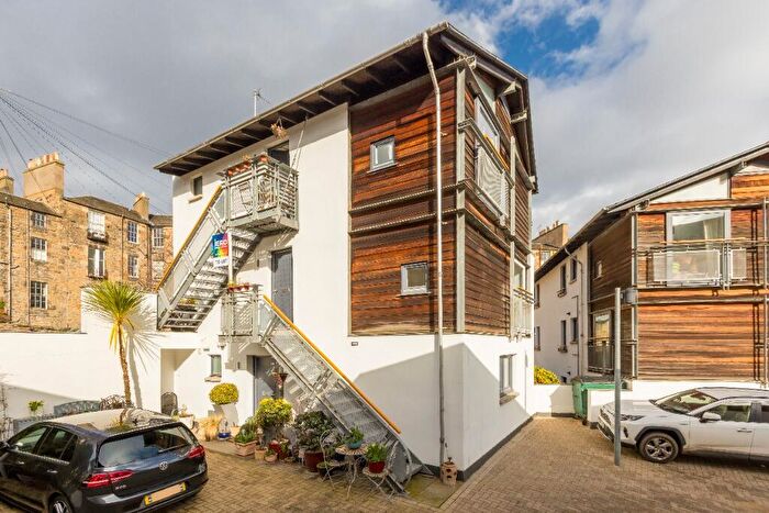 1 Bedroom Flat To Rent In Dublin Street Lane North, Central, Edinburgh, EH3