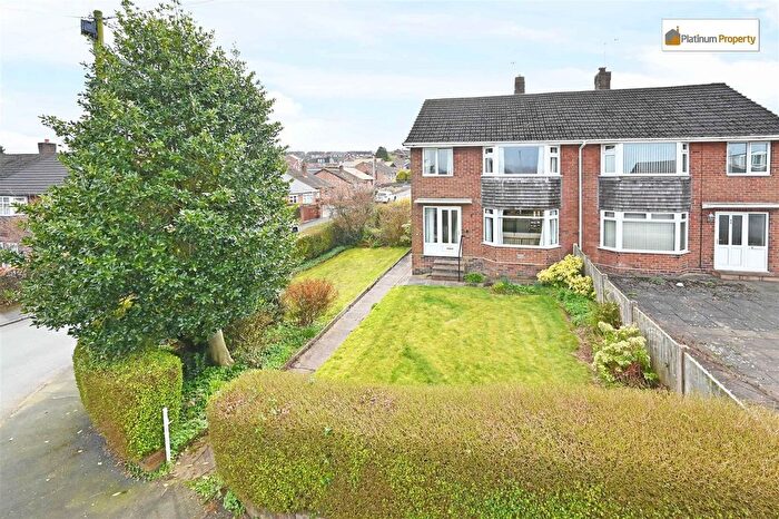 3 Bedroom Semi Detached House For Sale In Blythe Avenue, Meir Heath, ST3