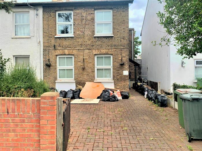 4 Bedroom Terraced House To Rent In Idmiston Road, Stratford, E15
