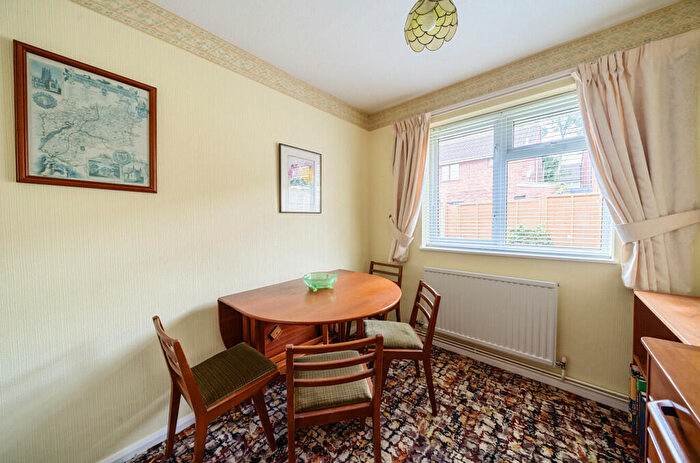 2 Bedroom Bungalow For Sale In Windermere Road, Cheltenham, Gloucestershire, GL51