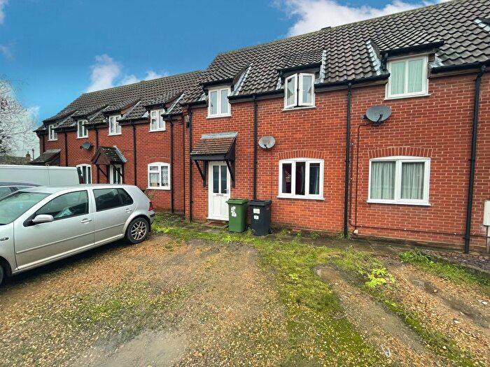 2 Bedroom Property To Rent In Fern Court, Wymondham, NR18
