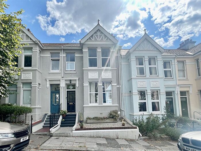 3 Bedroom Terraced House For Sale In Quarry Park Road, Peverell, Plymouth, PL3