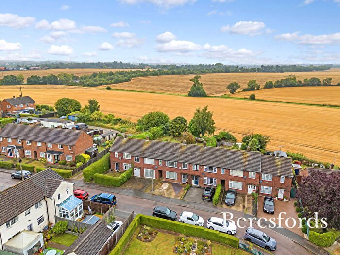 3 Bedroom Terraced House For Sale In The Plashets, Sheering, CM22