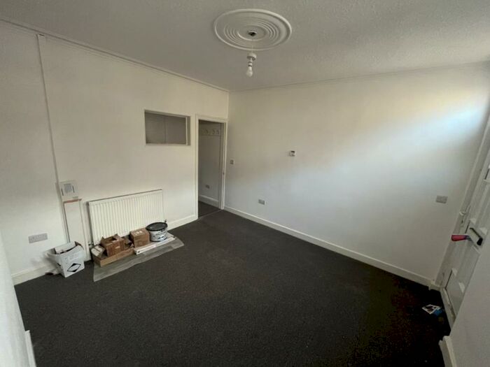 2 Bedroom Terraced House To Rent In Albert Road, Goldthorpe, S63