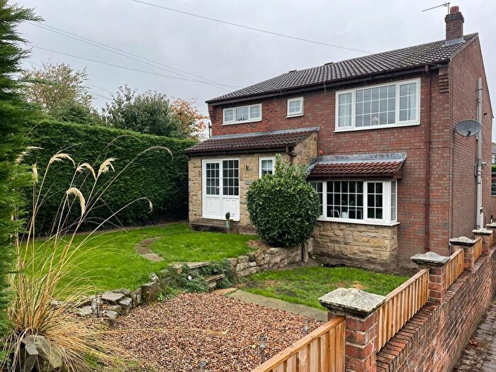 3 Bedroom Detached House For Sale In Hardakers Lane, Ackworth, Pontefract, WF7