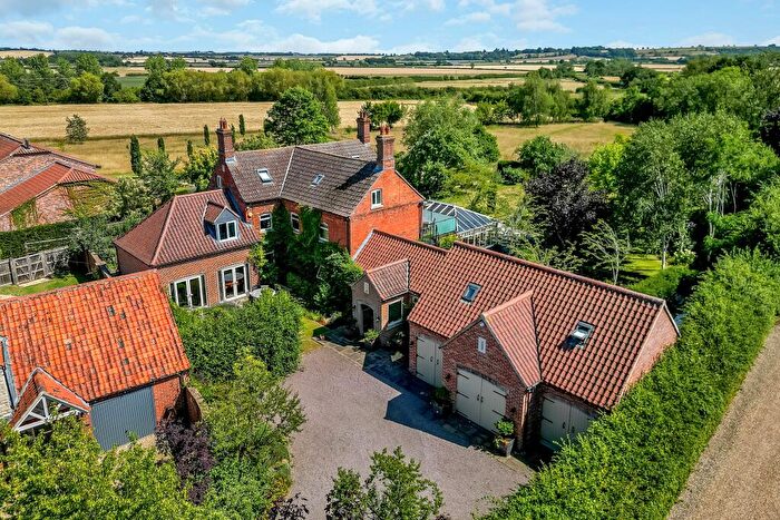 6 Bedroom Detached House For Sale In Church Lane, Brandon, Grantham, NG32