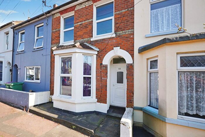 2 Bedroom Detached House For Sale In Walton Road, Folkestone, Kent, CT19