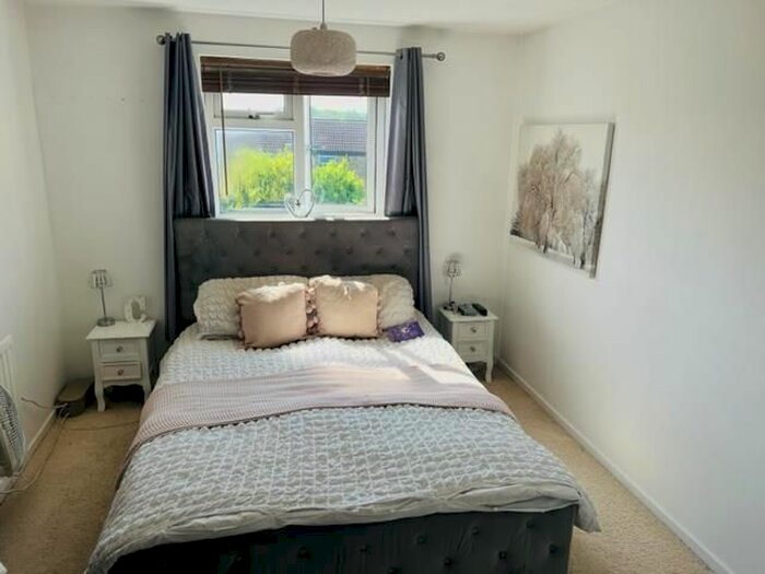 1 Bedroom Flat To Rent In Great Innings South, Watton At Stone, Hertford, SG14