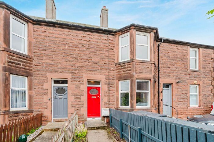 3 Bedroom Flat For Sale In Prospect Bank Terrace, Leith, Edinburgh, EH6