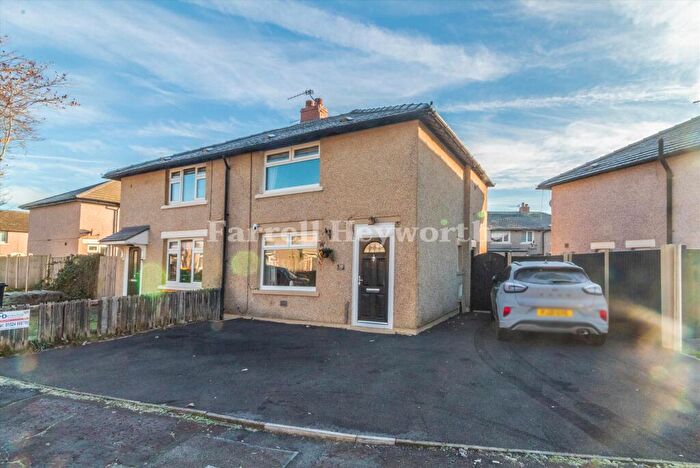 2 Bedroom House For Sale In Sycamore Grove, Lancaster, LA1