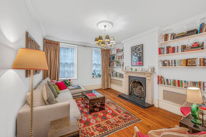 2 Bedroom Flat For Sale In Broad Court, Aldwych, WC2B