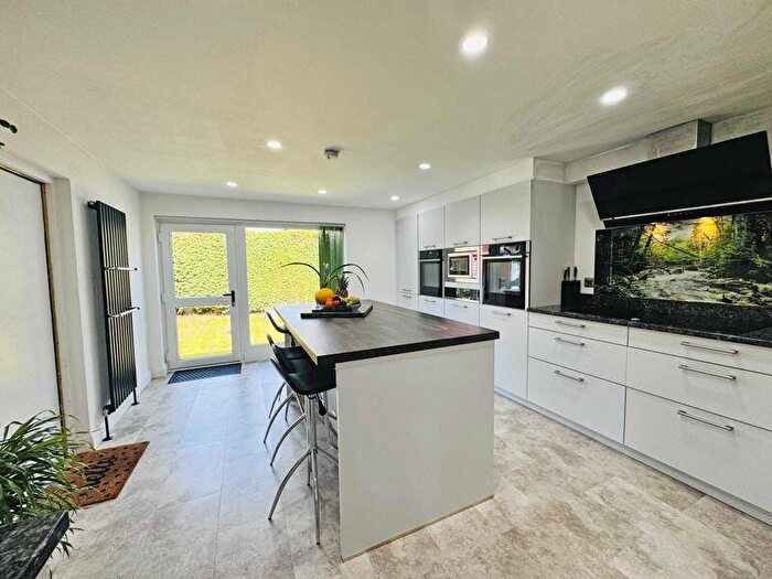 4 Bedroom Detached House For Sale In Victoria Road West, Thornton-Cleveleys, FY5
