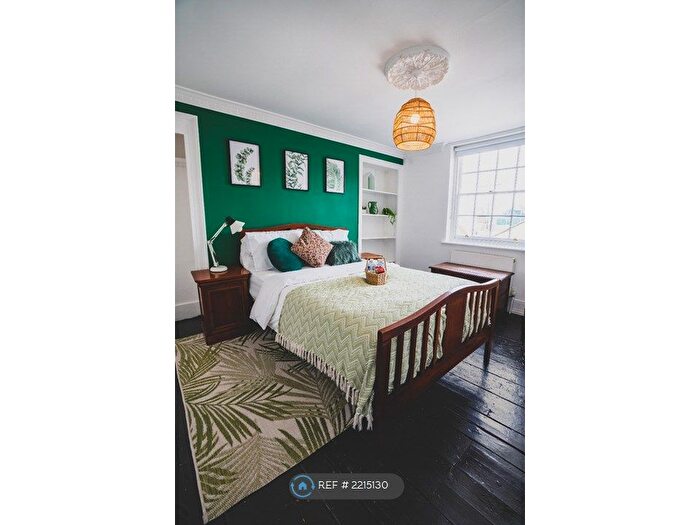 3 Bedroom Terraced House To Rent In St. James's Street, Brighton, BN2