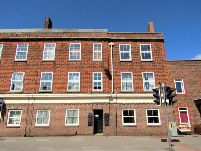 2 Bedroom Flat To Rent In Stoke Road, Gosport PO12