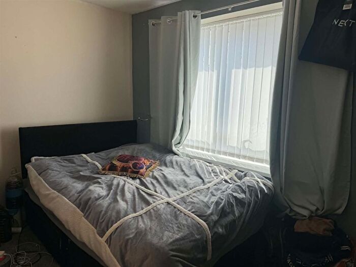 1 Bedroom Property To Rent In Chelsea Grove Room, Newcastle Upon Tyne, NE4