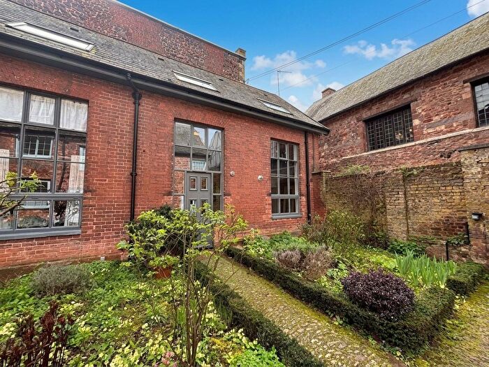 2 Bedroom Property To Rent In The Mint, Exeter, EX4