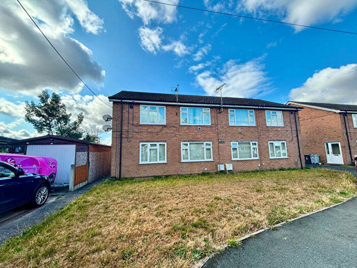 2 Bedroom Flat To Rent In Royds Court, Sandbach, CW11