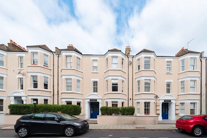 2 Bedroom Flat For Sale In Mowll Street, Oval, London, SW9