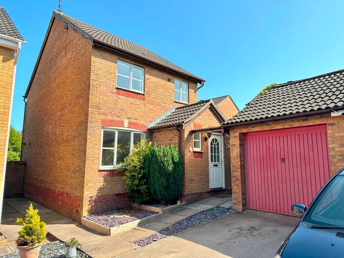 3 Bedroom Detached House To Rent In Sabrina Way, Lydney, GL15