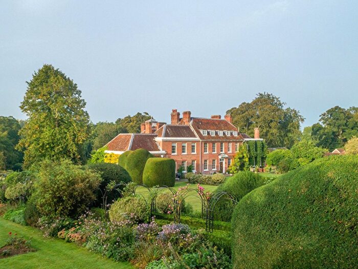 10 Bedroom Detached House For Sale In Hunton Down Lane, Winchester, Hampshire, SO21