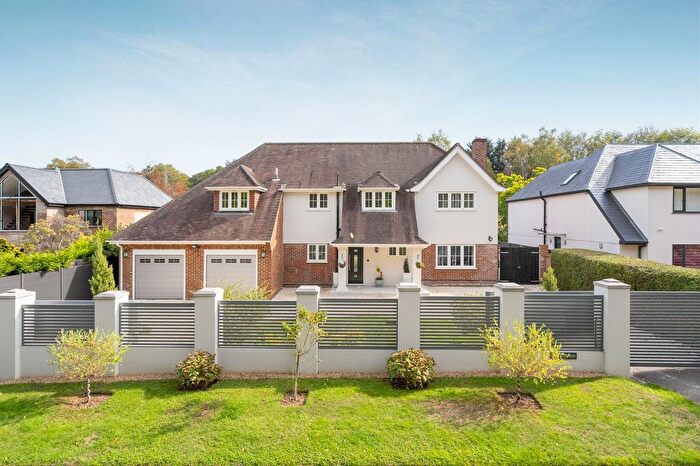 4 Bedroom Detached House For Sale In Knowle Grove, Virginia Water, GU25