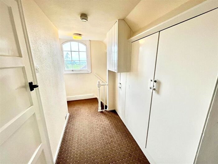 House For Sale In Collingham, Newark, NG23