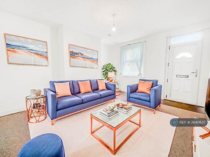 2 Bedroom End Of Terrace House To Rent In Cog Lane, Burnley, BB11