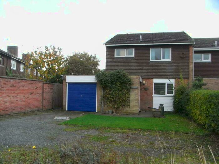3 Bedroom House To Rent In Hall Lane, Walton, LE17