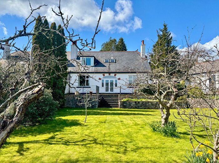4 Bedroom Semi-Detached House For Sale In Keyberry Park, Newton Abbot, TQ12
