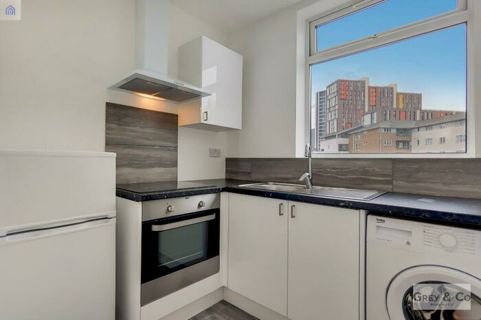 2 Bedroom Flat To Rent In Wembley Park Drive Wembley, HA9