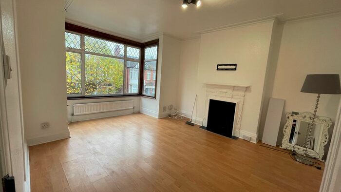 2 Bedroom Maisonette To Rent In Butler Road, Harrow, HA1