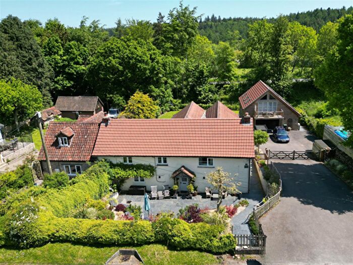 4 Bedroom Cottage To Rent In Foxholes, Crockerton, BA12