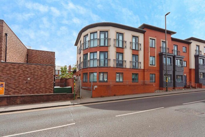 2 Bedroom Apartment For Sale In High Street, Harborne, Birmingham, B17