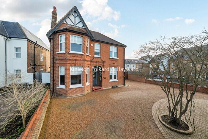 4 Bedroom Detached House For Sale In Rodway Road, Bromley, BR1