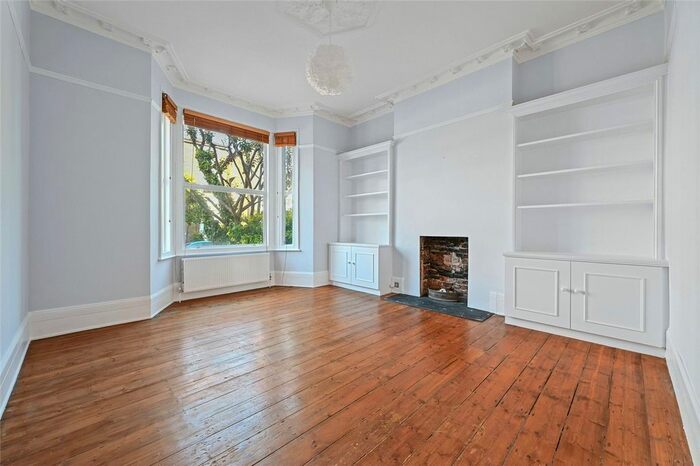 1 Bedroom Flat To Rent In St Stephens Avenue, London, W12