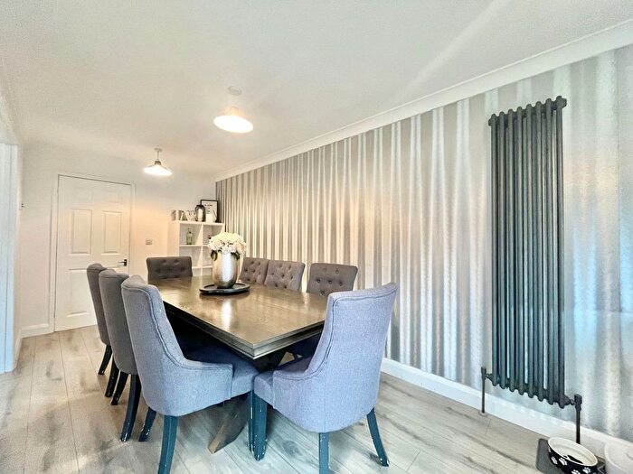 4 Bedroom Detached House For Sale In Longmead Road, Preston, Paignton, TQ3