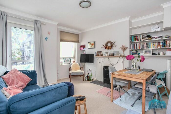 1 Bedroom Flat To Rent In Maitland Park Villas, Belsize Park, London, NW3