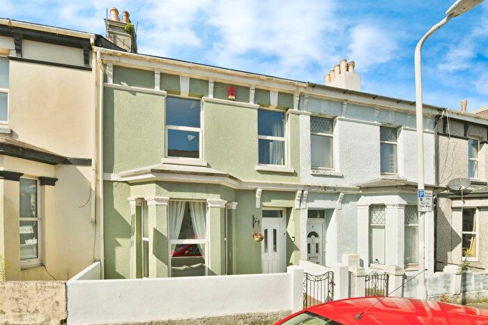 4 Bedroom Terraced House For Sale In Limerick Place, Plymouth, PL4