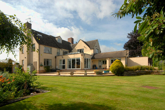 3 Bedroom Detached House To Rent In Foscot, Chipping Norton, OX7