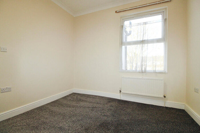 1 Bedroom Maisonette To Rent In Herga Road, Harrow Weald, Harrow, HA3