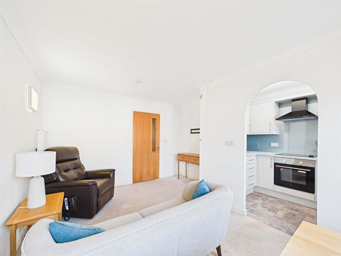 1 Bedroom Flat For Sale In Flat, Millburn Court, Windsor Terrace, Perth, PH2