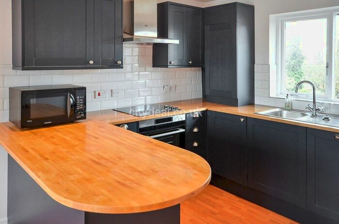 2 Bedroom Flat To Rent In Wilkinson Way, London, W4