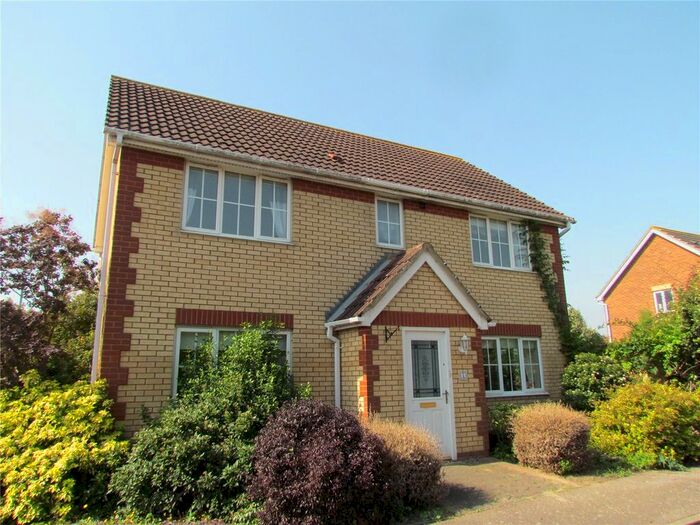 4 Bedroom Detached House To Rent In Military Way, Dovercourt, Harwich, Essex, CO12