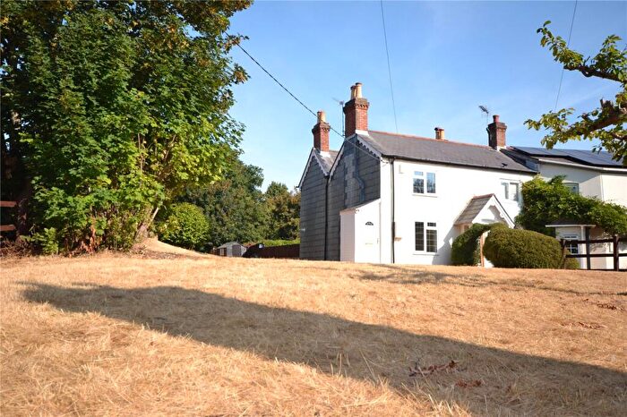 2 Bedroom End Of Terrace House For Sale In Copthorne Cottages, Copthorne Lane, Fawley, Hampshire, SO45
