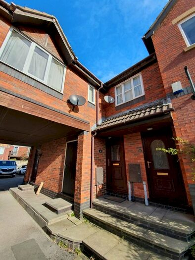 2 Bedroom Flat To Rent In Teal Court, Blackpool, Lancashire, FY3