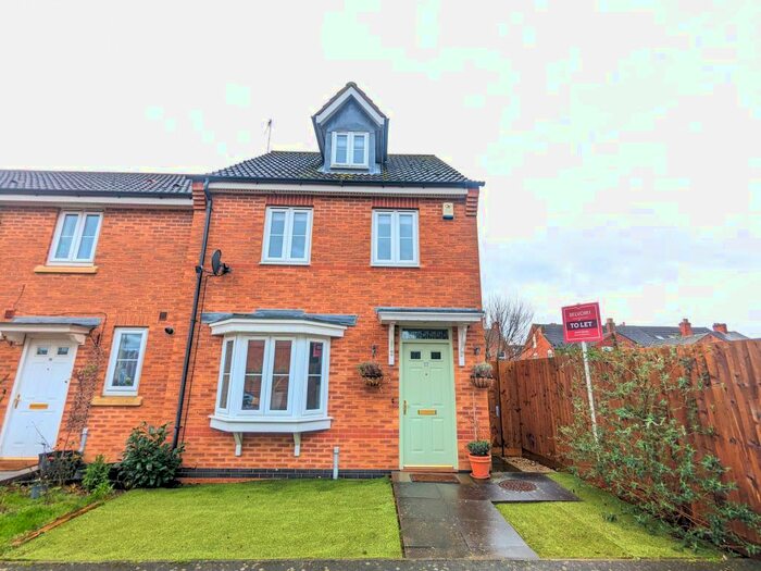 3 Bedroom End Of Terrace House To Rent In Hardwicke Close, Grantham, NG31